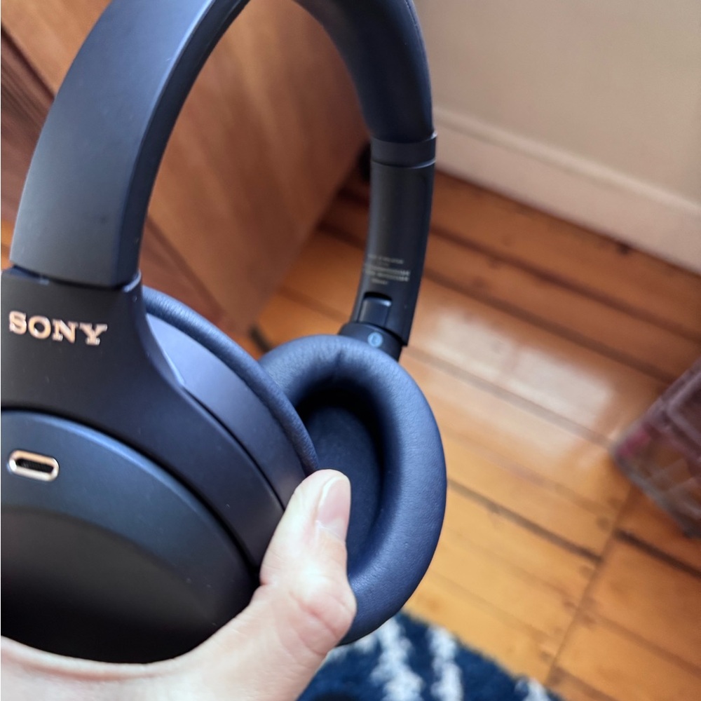 Sony Over-Ear WH-1000XM4 premium noise canceling Headphones - blue - Picture 3 of 9